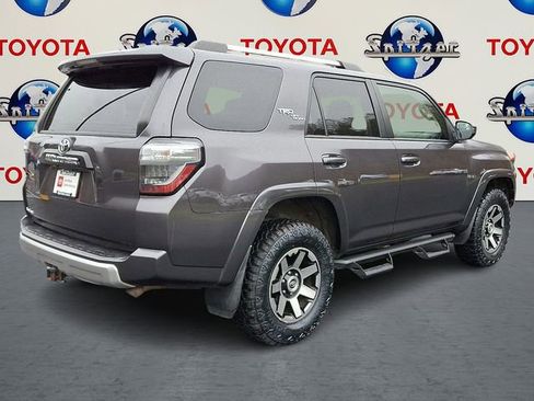 Certified 2018 Toyota 4Runner TRD Off-Road image 7