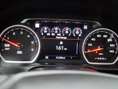 Used 2020 Chevrolet Silverado 1500 High Country image 17