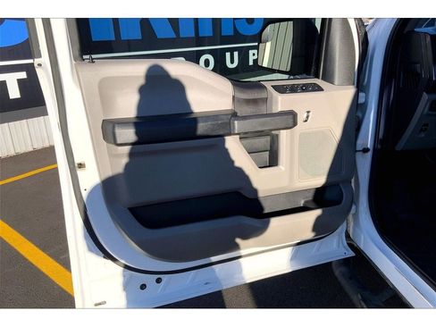 Used 2018 Ford F150 XL w/ Equipment Group 101A Mid image 25