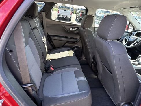 Certified 2024 Chevrolet Blazer LT w/ Convenience Package FWD image 25