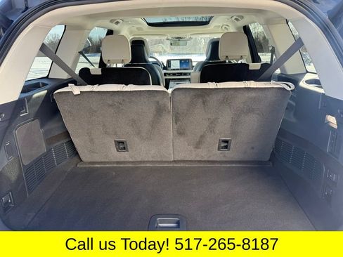 Used 2025 Lincoln Aviator Reserve w/ Equipment Group 201A AWD/4WD image 18