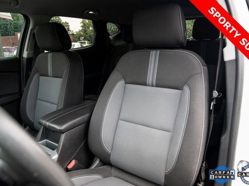 Used 2023 Chevrolet Blazer LT image 24