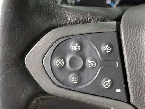 Used 2019 Chevrolet Suburban Premier w/ Premier Plus Edition image 19