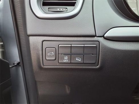 Used 2023 MAZDA CX-9 Touring image 23