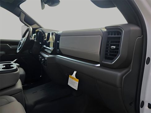 New 2026 Chevrolet Silverado 2500 LT w/ Texas Edition image 17