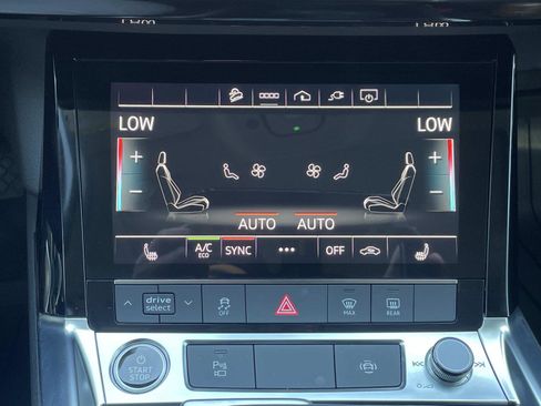 Used 2021 Audi e-tron Premium AWD/4WD image 29