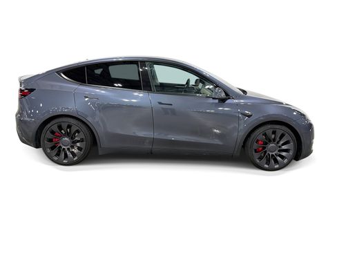 Used 2023 Tesla Model Y Performance AWD/4WD image 7