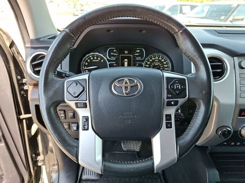 Used 2020 Toyota Tundra Limited w/ Limited Premium Package AWD/4WD image 23