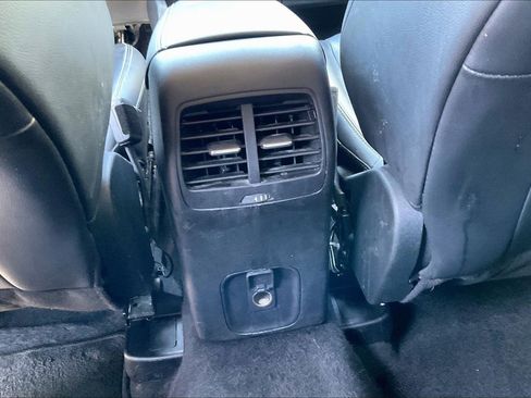Used 2020 Ford Escape SEL FWD image 11