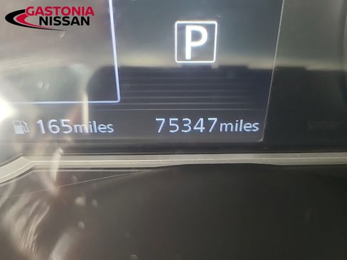 Used 2019 Nissan Kicks SR w/ Interior Electronics Package image 34