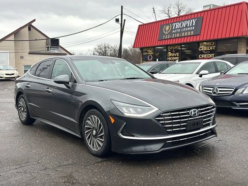 Used 2022 Hyundai Sonata SEL image 3