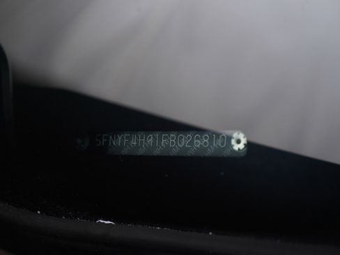 Used 2015 Honda Pilot Touring image 31