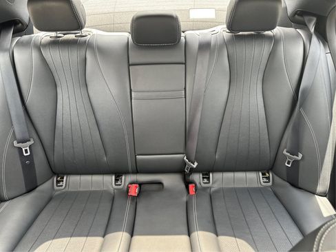 Used 2020 Mercedes-Benz E 350 4MATIC Sedan w/ Parking Assistance Package image 33