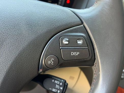 Used 2011 Lexus ES 350 image 27