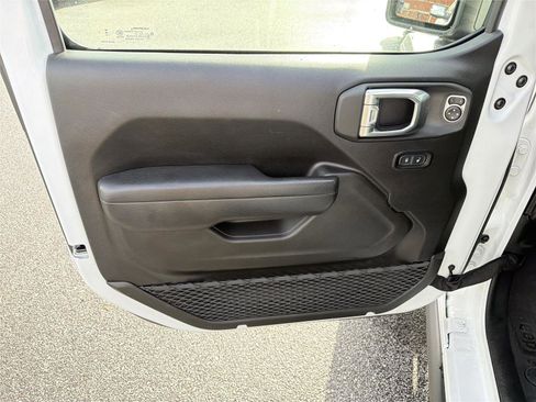 Used 2025 Jeep Wrangler Unlimited Sport S 4xe AWD/4WD image 10