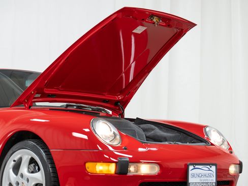 Used 1997 Porsche 911 Carrera RWD image 12
