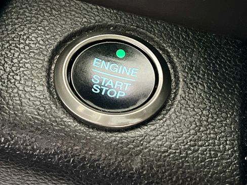 Used 2018 Ford F150 Raptor w/ Equipment Group 802A Luxury image 24