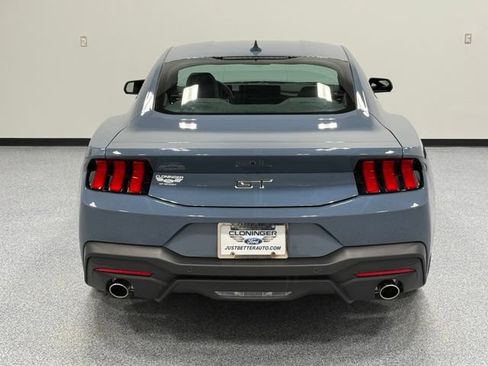 Used 2026 Ford Mustang GT Premium RWD image 7