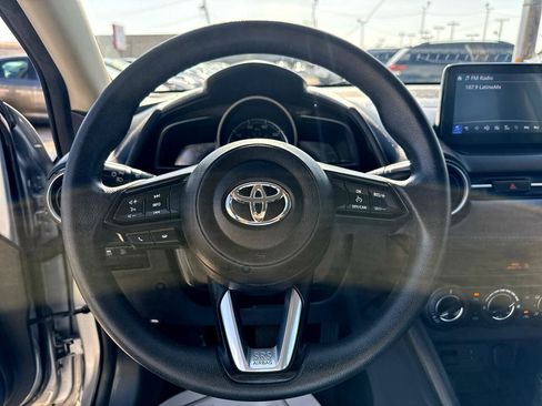 Used 2019 Toyota Yaris Sedan image 15