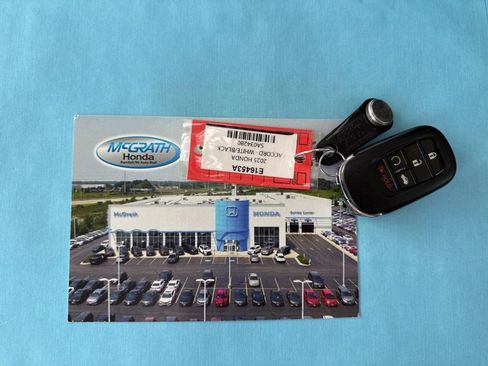 Certified 2025 Honda Accord SE image 4