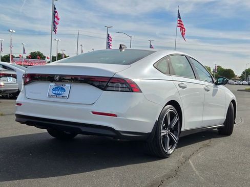 New 2026 Honda Accord SE image 4