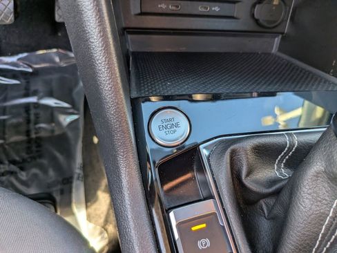 Certified 2023 Volkswagen Taos S FWD image 23