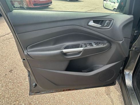 Used 2016 Ford Escape SE AWD/4WD image 14