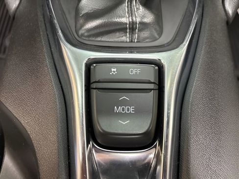 Used 2023 Chevrolet Camaro LT image 30