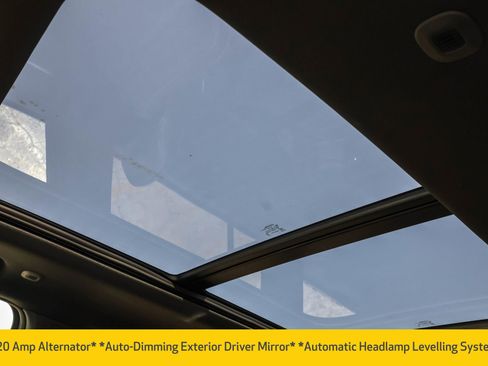 New 2025 Jeep Grand Cherokee Limited w/ Luxury Tech Group II image 7