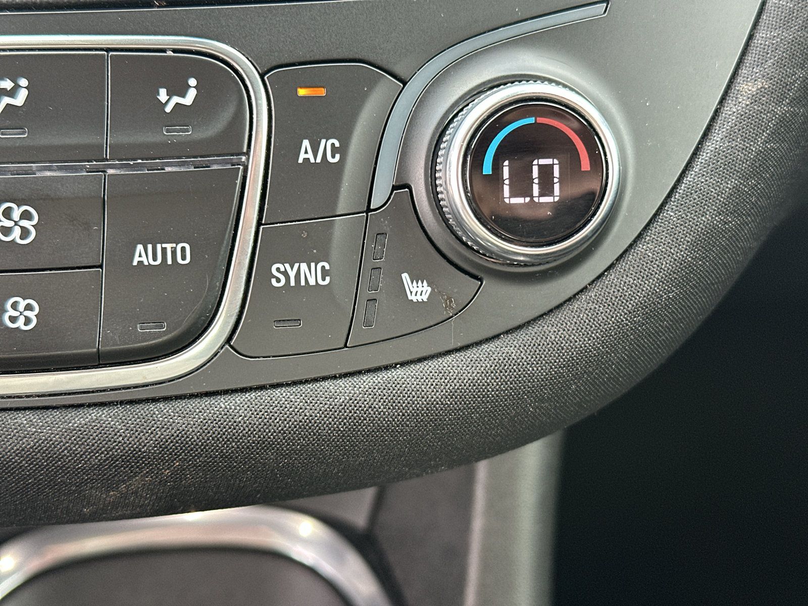 Used 2024 Chevrolet Malibu LT FWD image 25