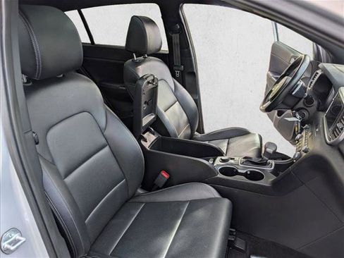 Used 2021 Kia Sportage S image 20