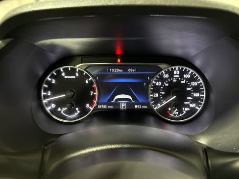 Used 2020 Nissan Sentra SV w/ Trunk Package FWD image 12