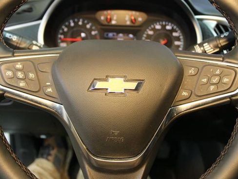 Used 2024 Chevrolet Malibu LT w/ Sport Edition image 19