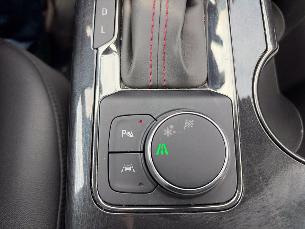 Used 2025 Chevrolet Blazer RS FWD image 10