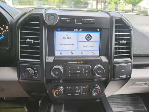 Used 2018 Ford F150 XL w/ Equipment Group 101A Mid RWD image 26