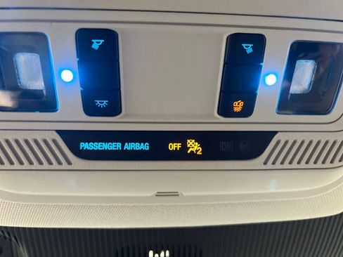 Used 2025 Ford Explorer Active image 63