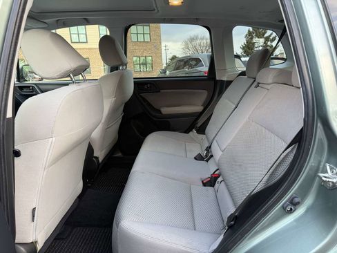 Used 2018 Subaru Forester 2.5i Premium w/ All-Weather Package image 12