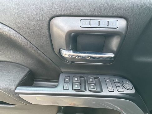 Used 2016 Chevrolet Silverado 2500 LTZ w/ LTZ Plus Package AWD/4WD image 15