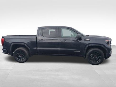 Used 2025 GMC Sierra 1500 Elevation image 7