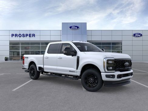 New 2026 Ford F250 Lariat w/ Black Appearance Package image 7
