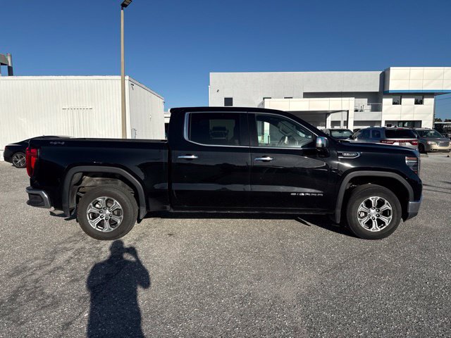 Certified 2025 GMC Sierra 1500 SLT AWD/4WD image 2
