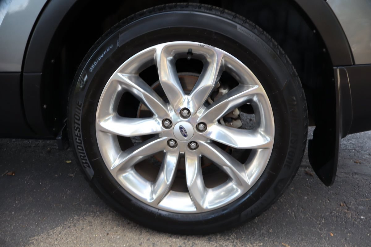 Used 2012 Ford Explorer XLT FWD image 44