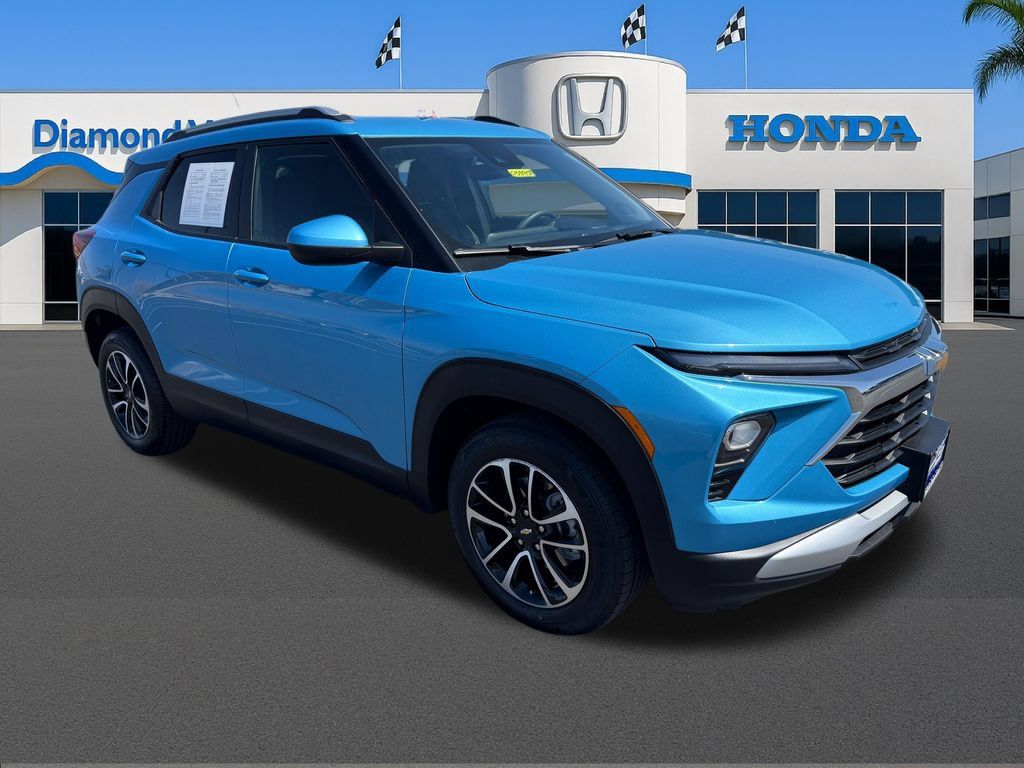 Used 2025 Chevrolet TrailBlazer LT FWD 360° Tour
