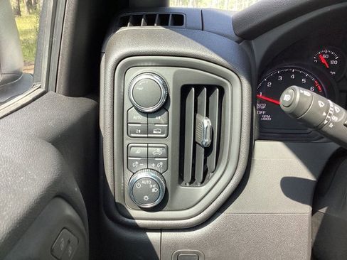 New 2025 GMC Sierra 1500 Pro w/ Pro Value Package AWD/4WD image 23
