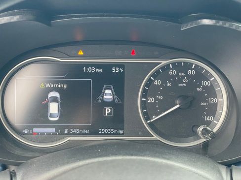 Certified 2025 Nissan Versa SV image 17