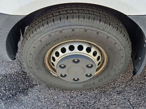 Used 2020 Mercedes-Benz Sprinter 4500 image 11