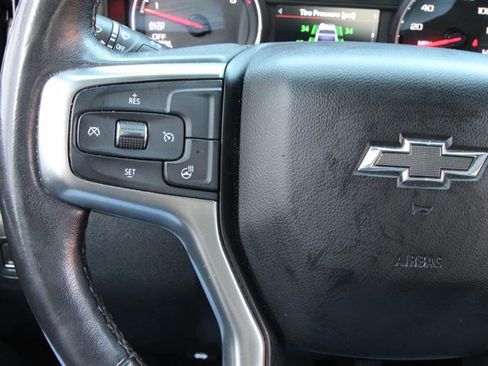 Used 2020 Chevrolet Silverado 1500 LT Trail Boss w/ Convenience Package AWD/4WD image 22