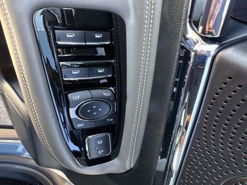 New 2026 Lincoln Corsair Premiere FWD image 10