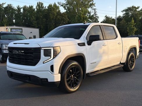 Used 2023 GMC Sierra 1500 Elevation w/ LPO, Elevation Black Package RWD image 12