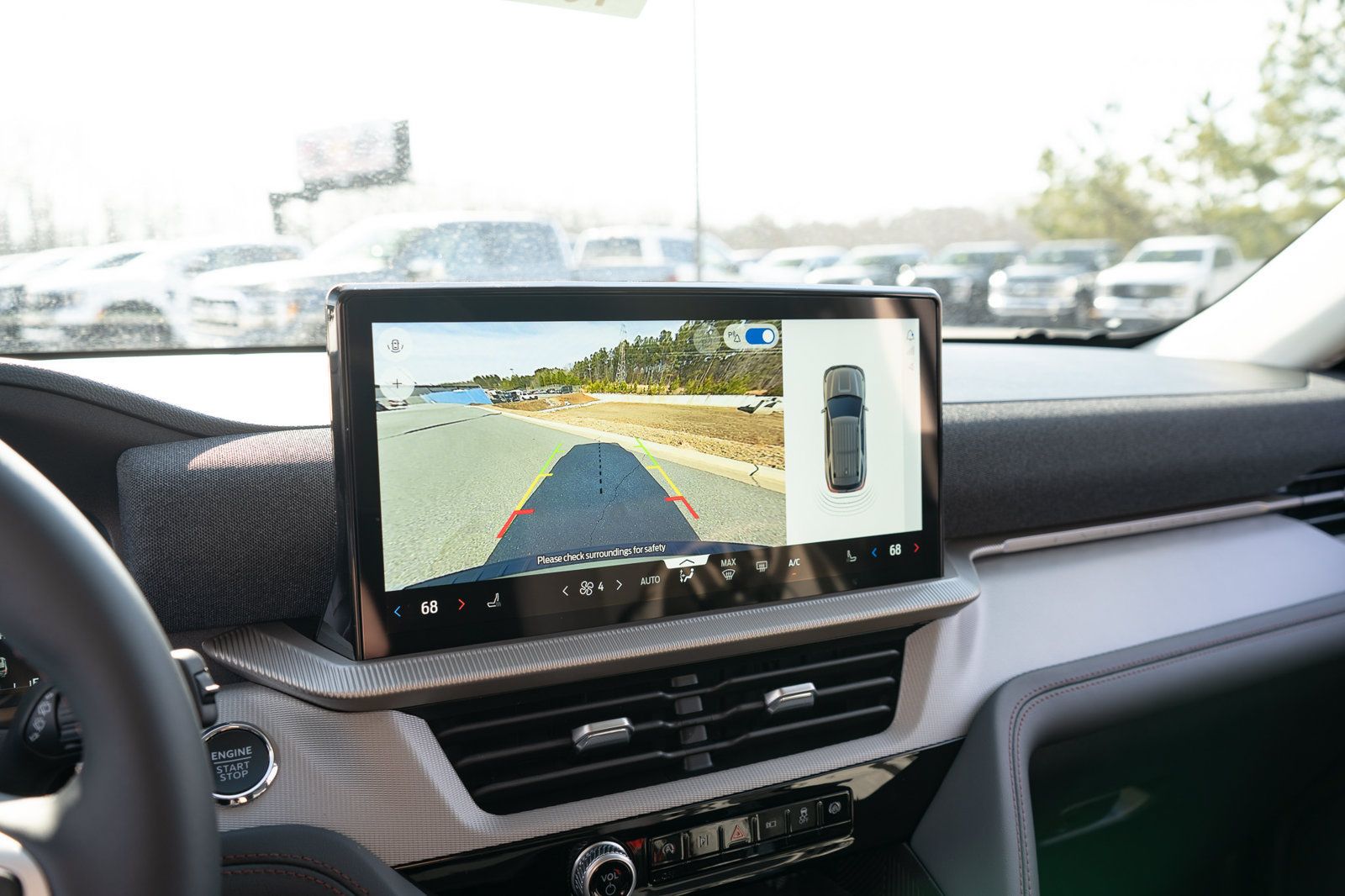 New 2026 Ford Explorer Active RWD image 25